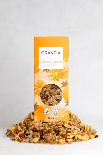 Grandia Narancsos-fűszeres granola 300 g